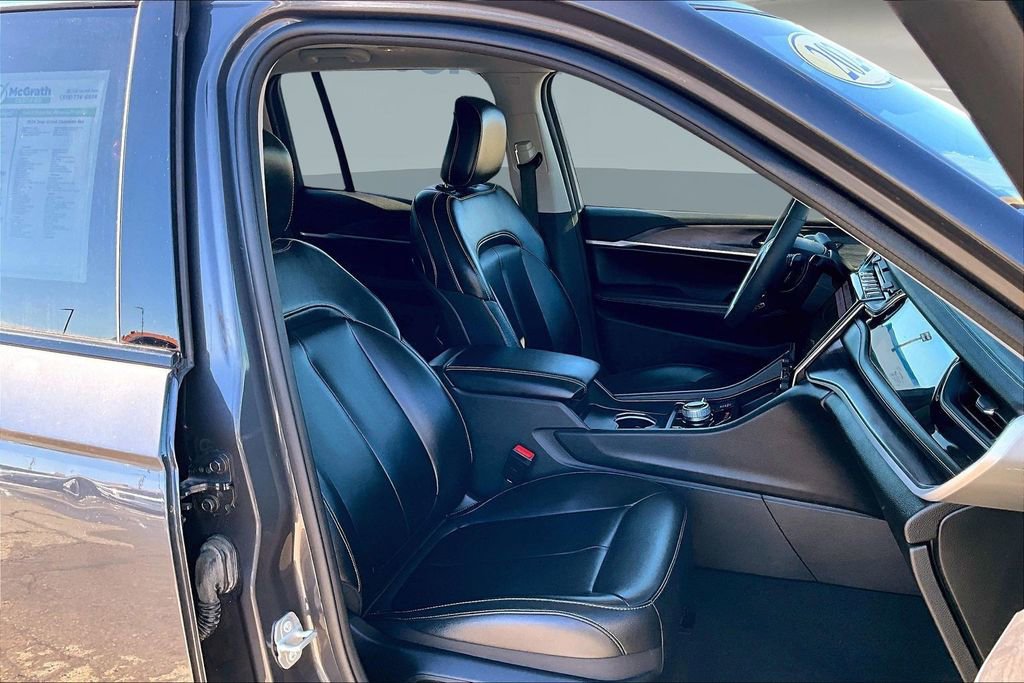 Used 2024 Jeep Grand Cherokee Limited 4xe image 26