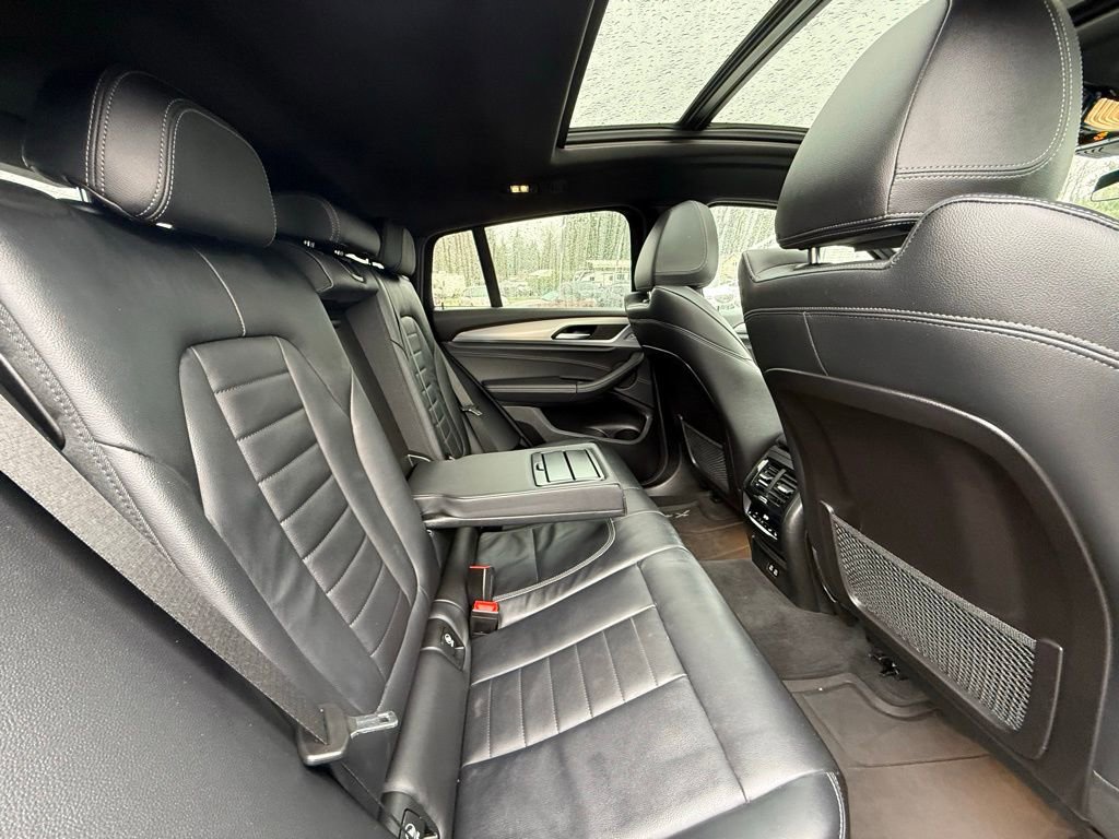 Used 2021 BMW X4 xDrive30i AWD/4WD image 21