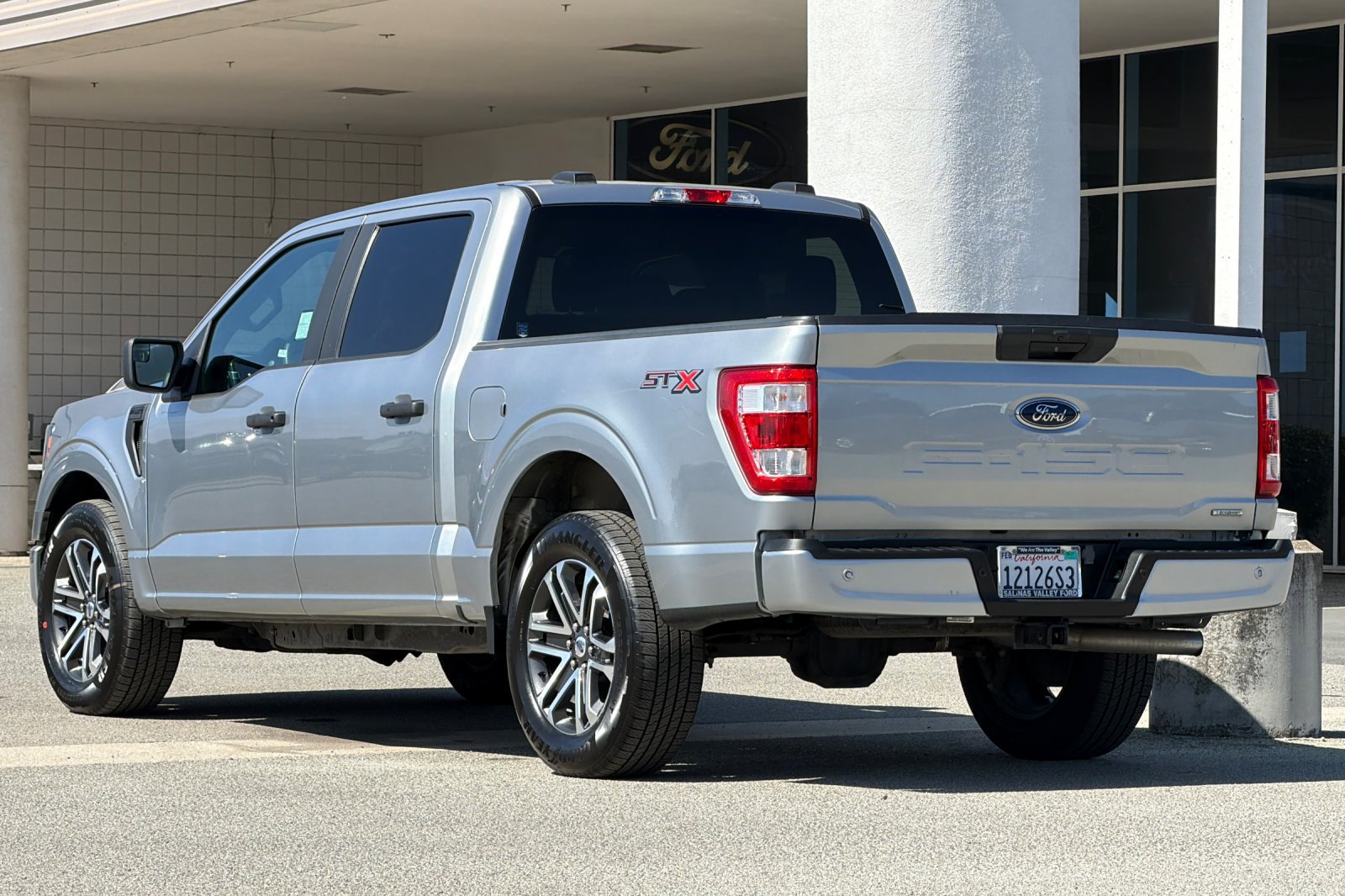 Used 2023 Ford F150 XL w/ STX Appearance Package RWD image 6