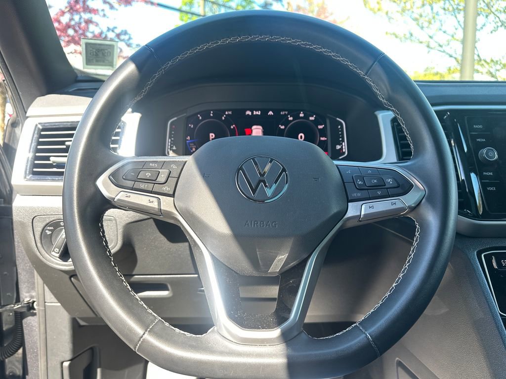 Used 2022 Volkswagen Atlas Cross Sport SE w/ Panoramic Sunroof Package AWD/4WD image 7