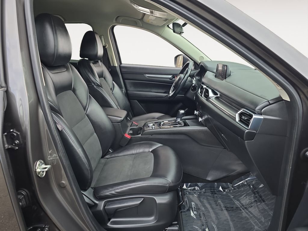 Used 2019 MAZDA CX-5 Touring image 15