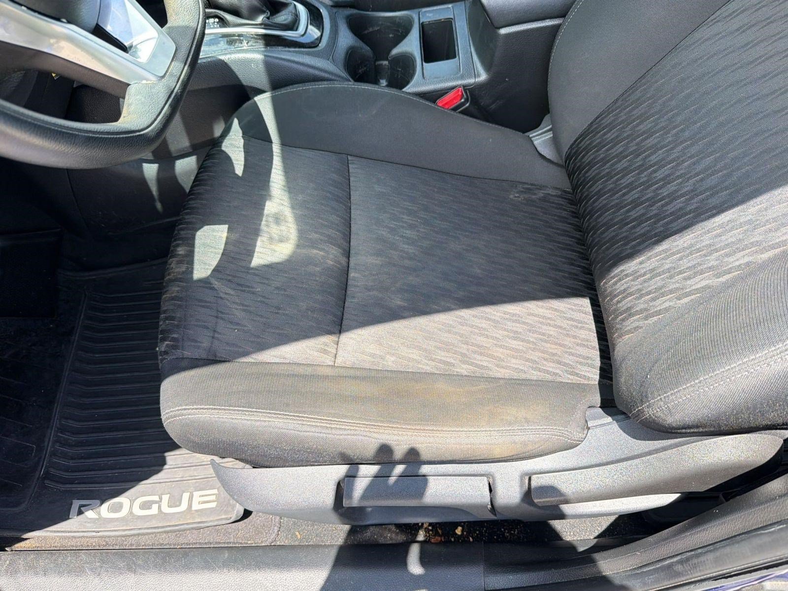 Used 2019 Nissan Rogue S AWD/4WD image 13