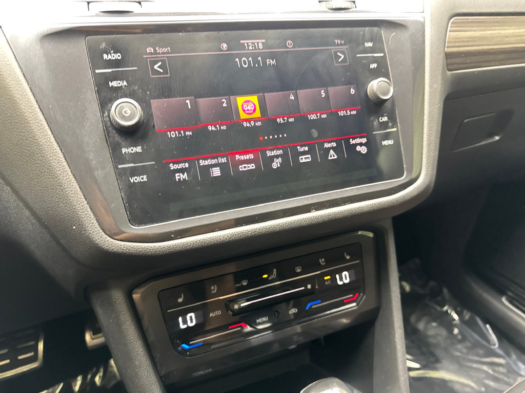 Used 2024 Volkswagen Tiguan SEL R-Line AWD/4WD image 62
