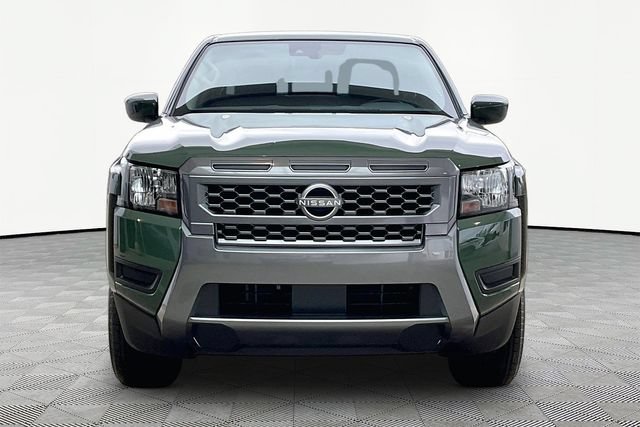 Used 2025 Nissan Frontier SV RWD image 2