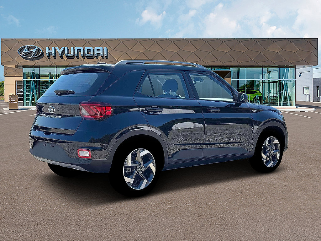 New 2026 Hyundai Venue SEL FWD image 8