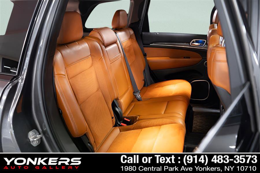 Used 2019 Jeep Grand Cherokee SRT AWD/4WD image 35