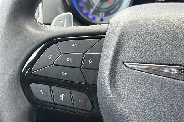 Used 2018 Chrysler 300 S w/ 300S Premium Group 2 image 30