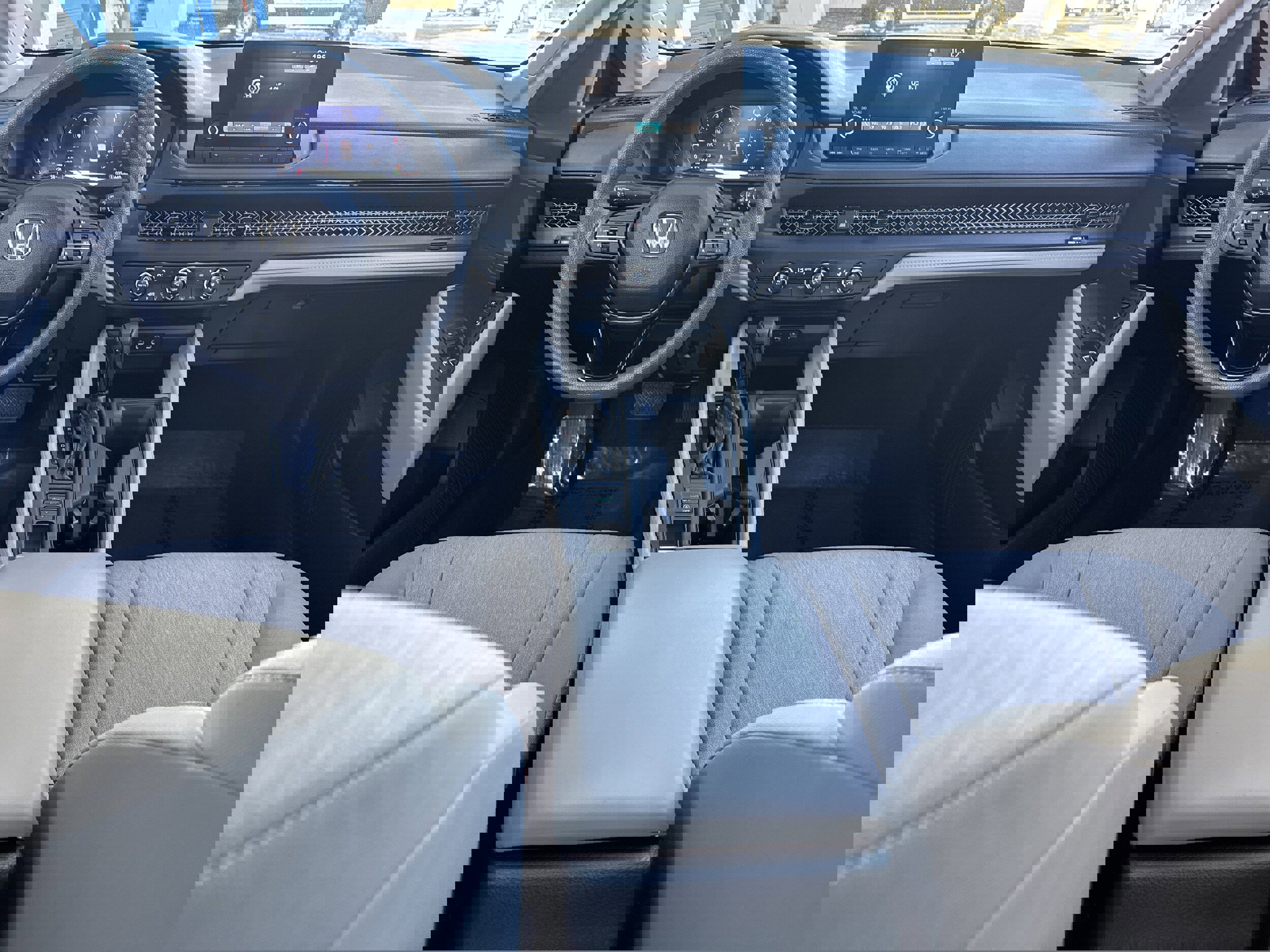 Used 2023 Honda Accord LX image 12