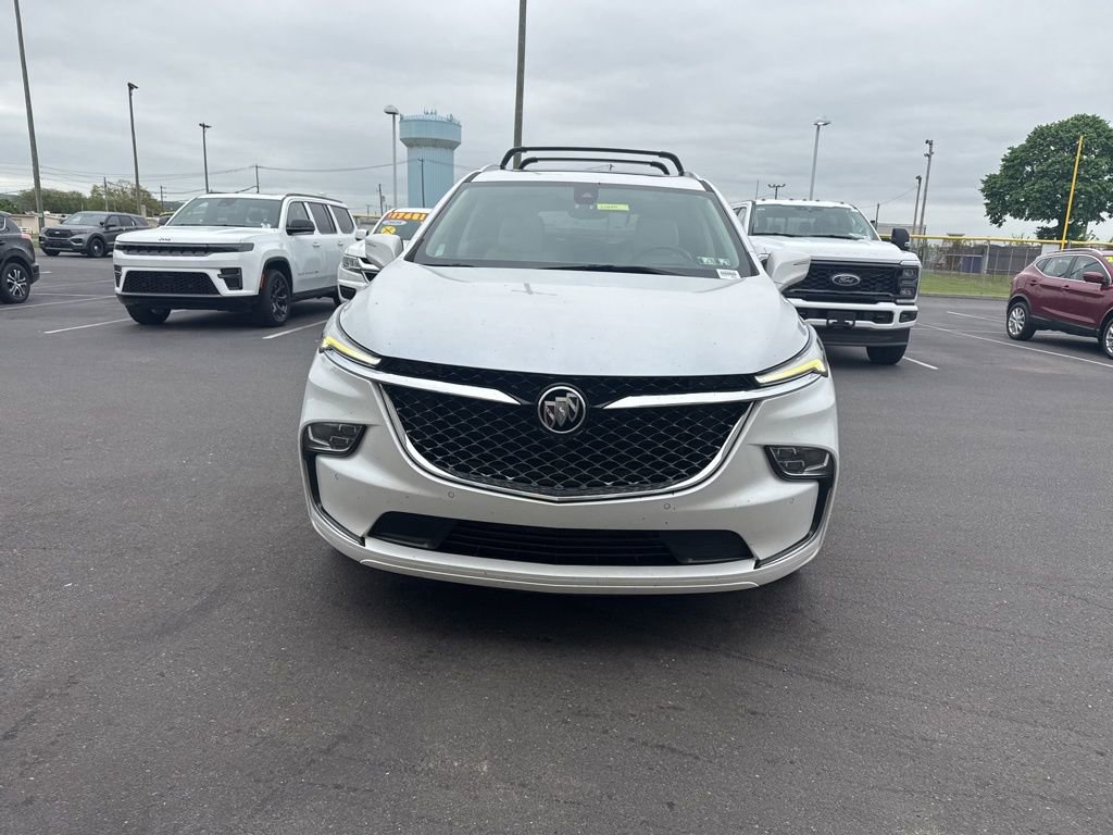 Used 2022 Buick Enclave Avenir w/ Avenir Technology Package AWD/4WD image 5