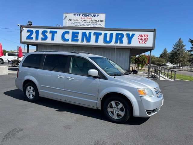 Used 2008 Dodge Grand Caravan SXT w/ Entertainment Group 2 FWD image 1