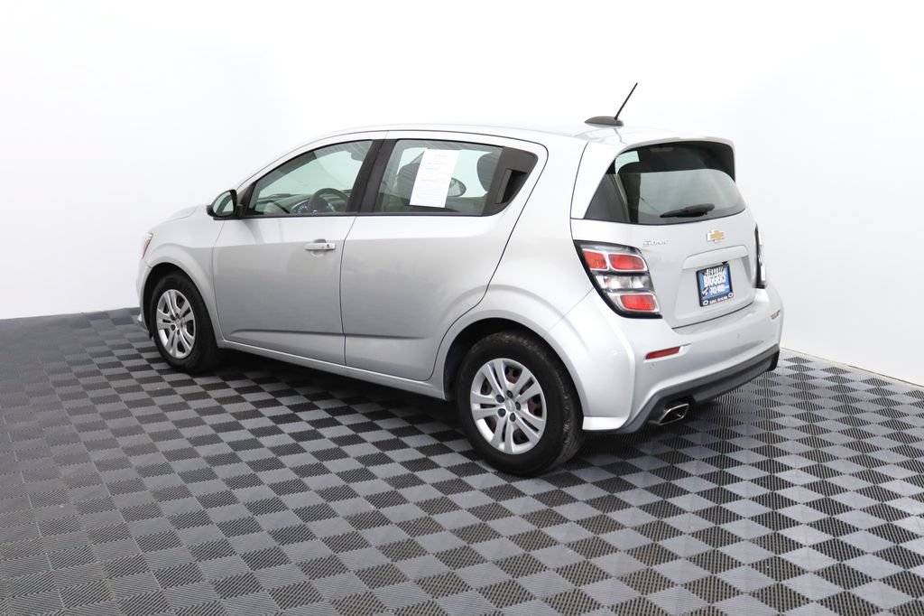 Used 2020 Chevrolet Sonic LT FWD image 9