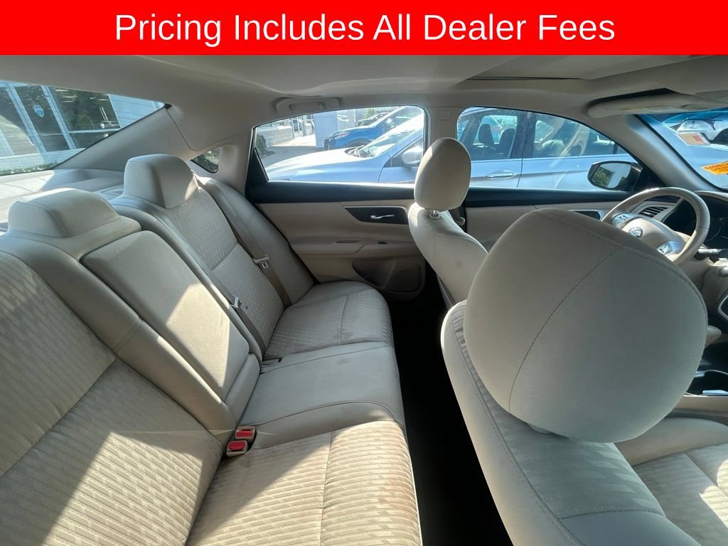 Used 2016 Nissan Altima 2.5 SV w/ Convenience Package FWD image 5