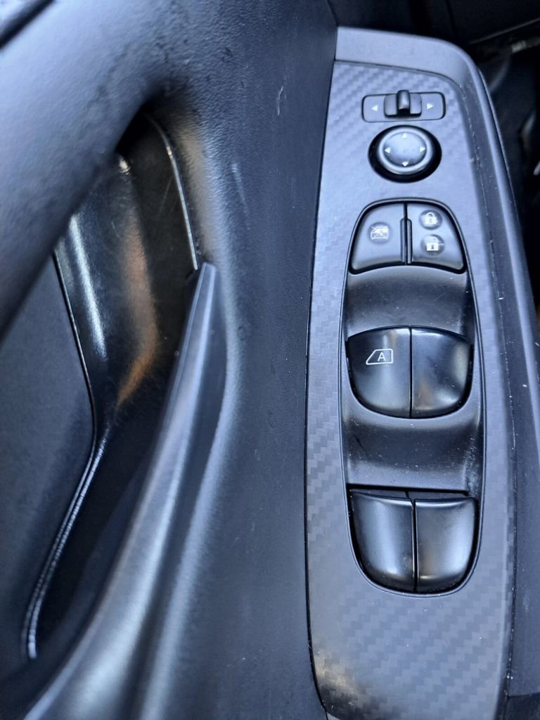 Used 2024 Nissan Sentra S image 17