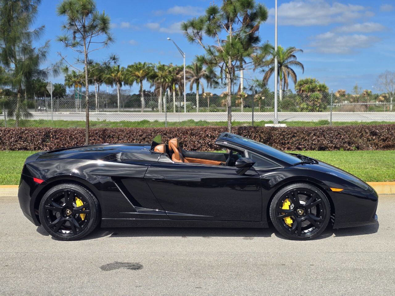 Used 2006 Lamborghini Gallardo Spyder image 13