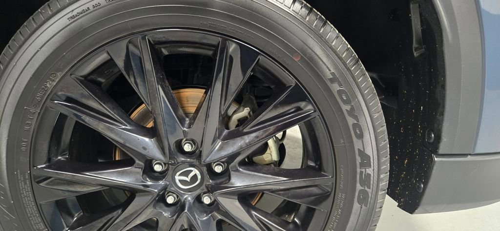 Used 2025 MAZDA CX-5 Carbon Edition image 60