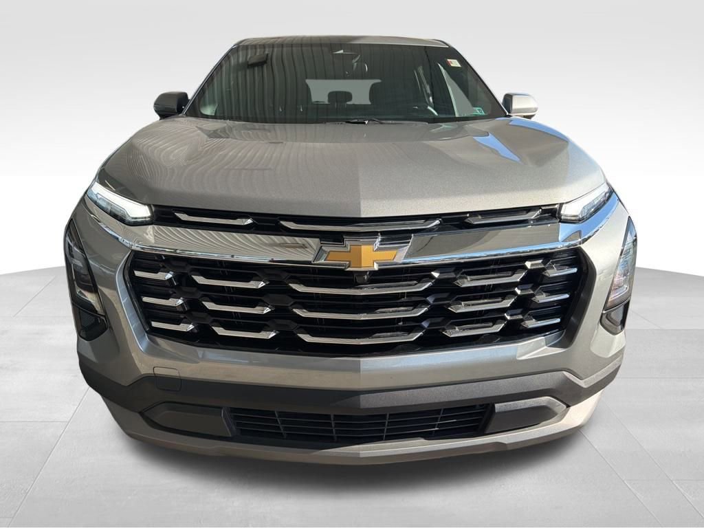 Used 2025 Chevrolet Equinox LT image 8