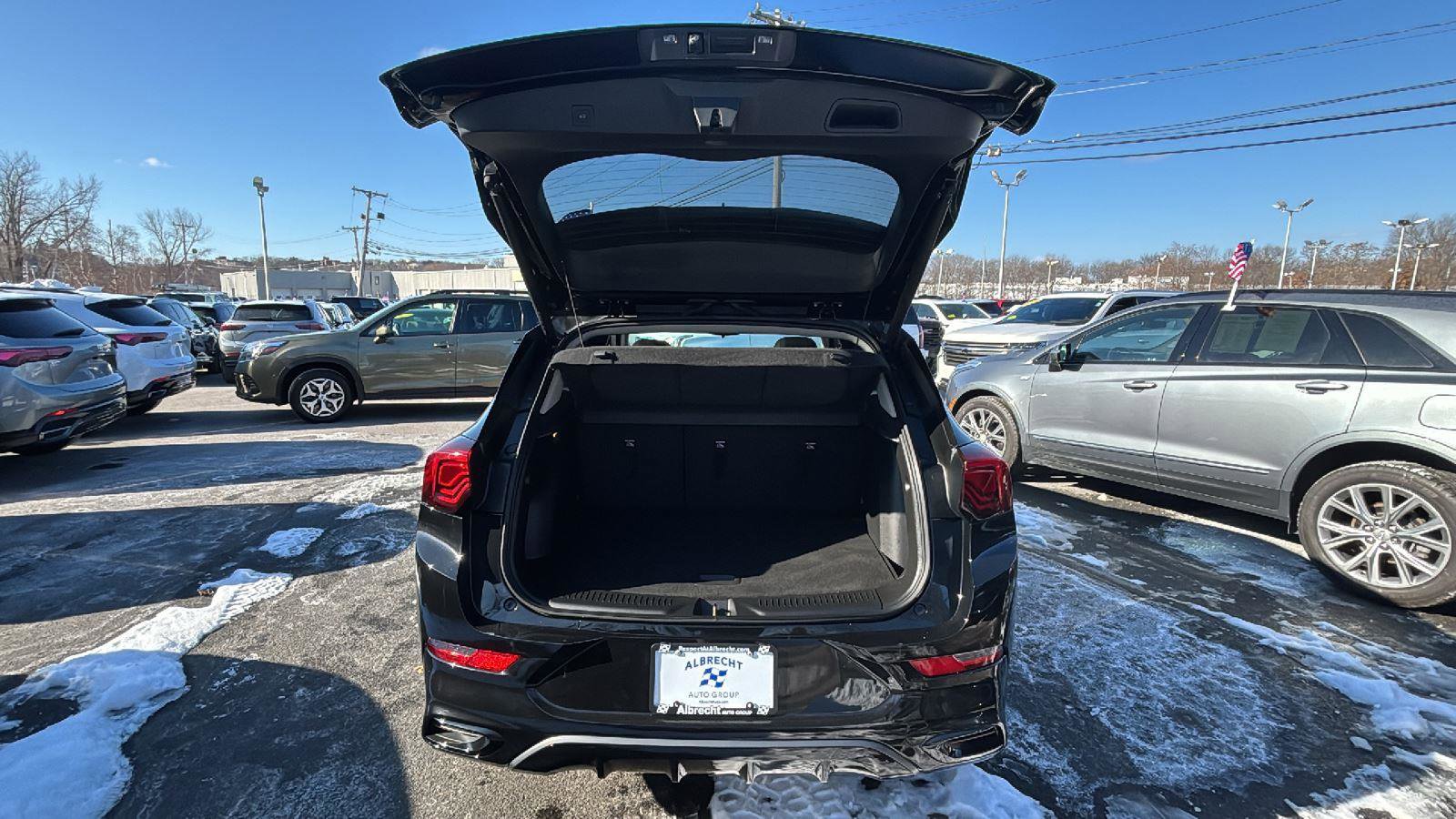 Used 2024 Buick Encore GX Sport Touring w/ Experience Buick Package image 31