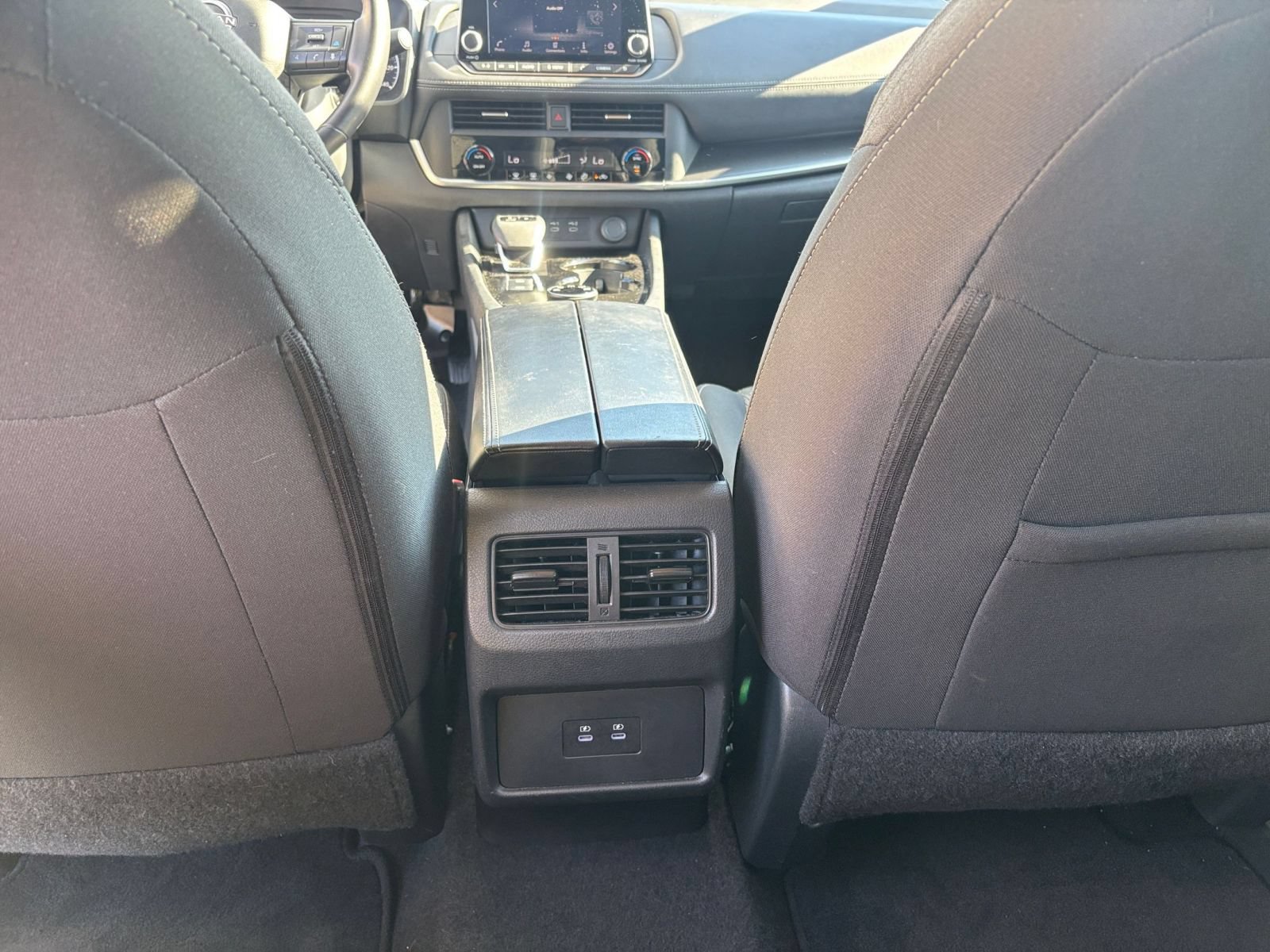 Used 2025 Nissan Rogue SV AWD/4WD image 21