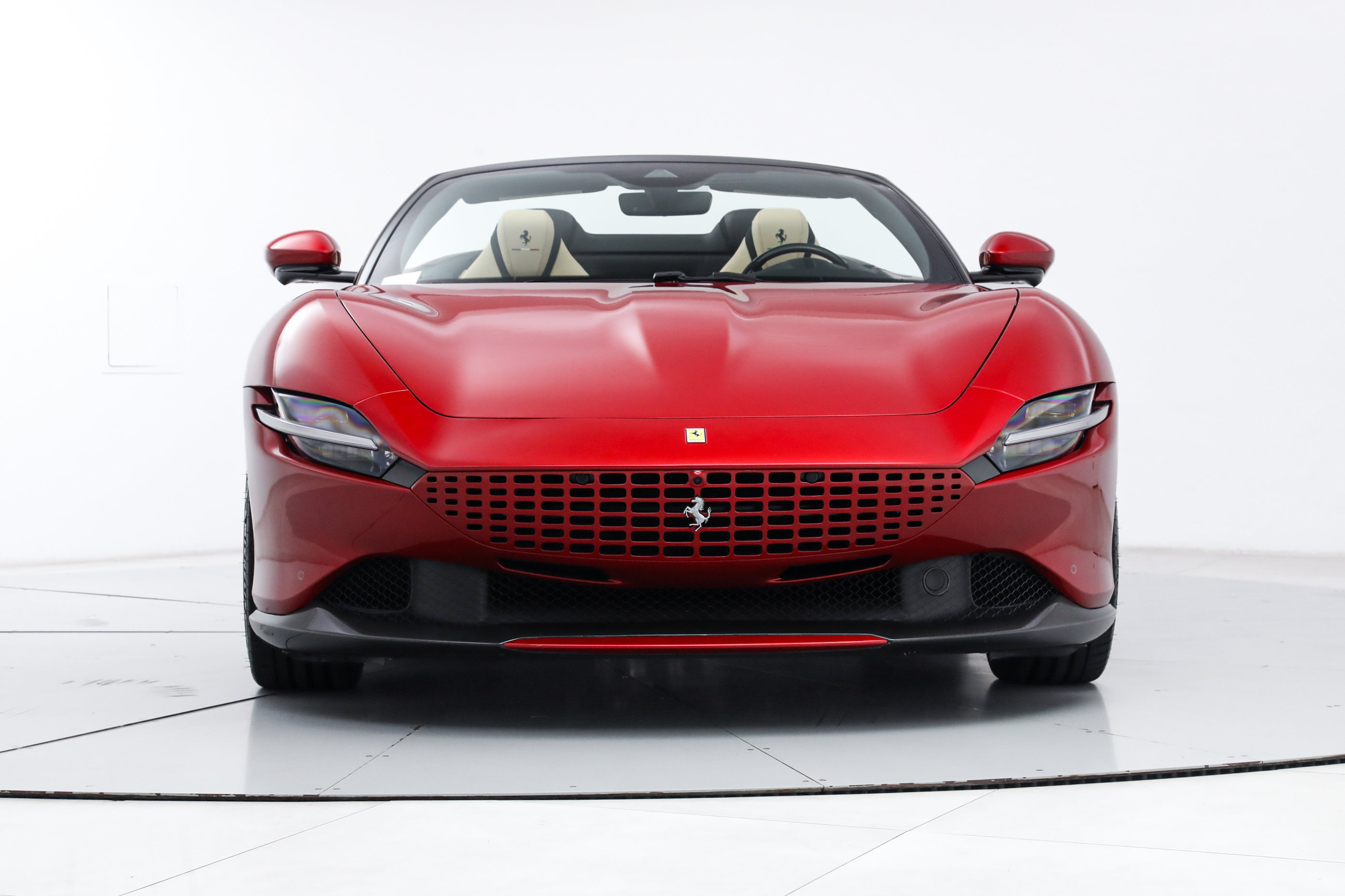 Certified 2025 Ferrari Roma Spider RWD image 14