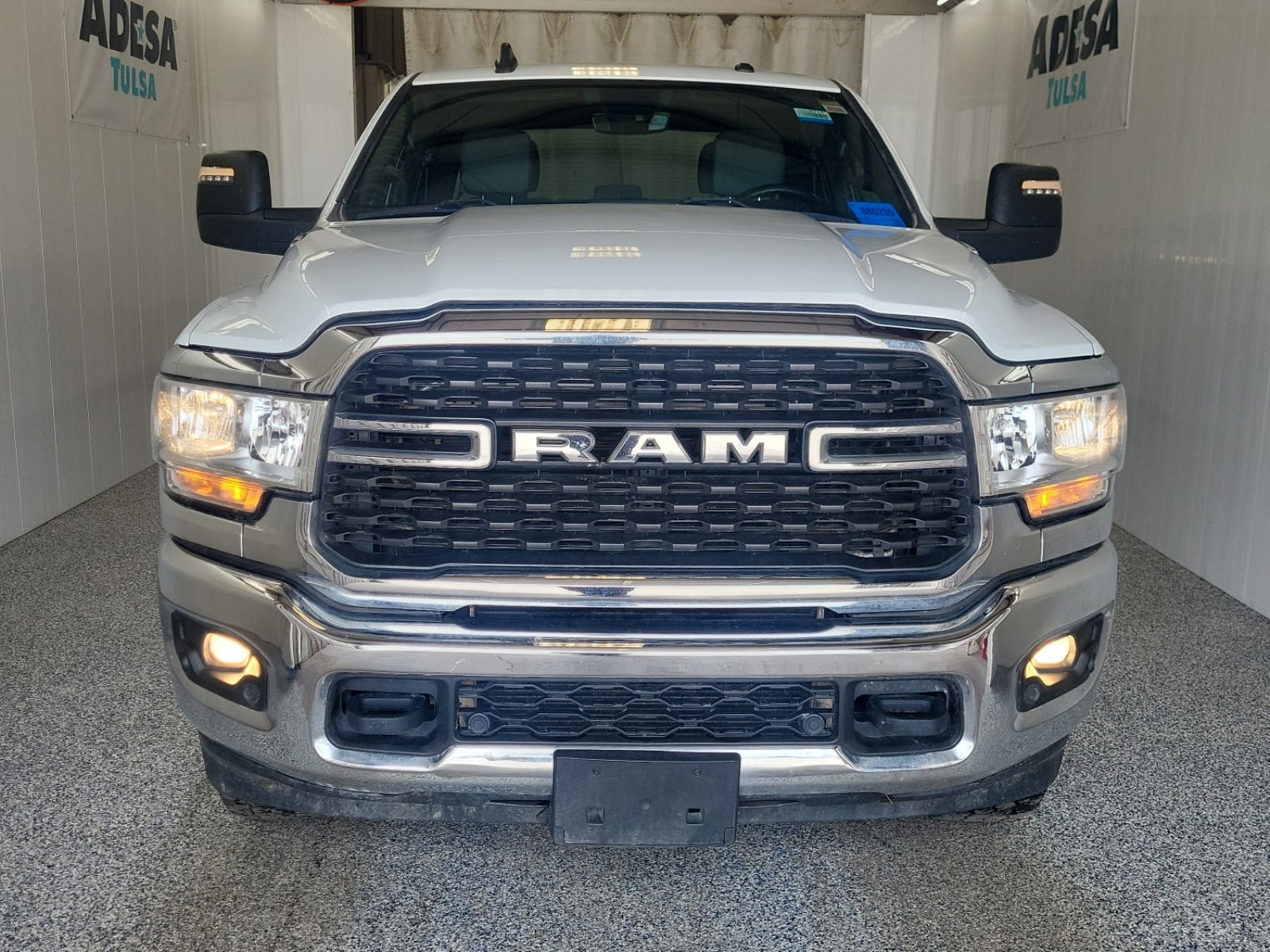 Used 2024 RAM 2500 Big Horn w/ Off Road Package AWD/4WD image 2