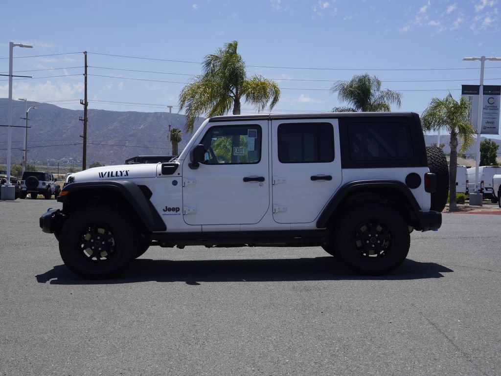 Used 2024 Jeep Wrangler Unlimited AWD/4WD image 7