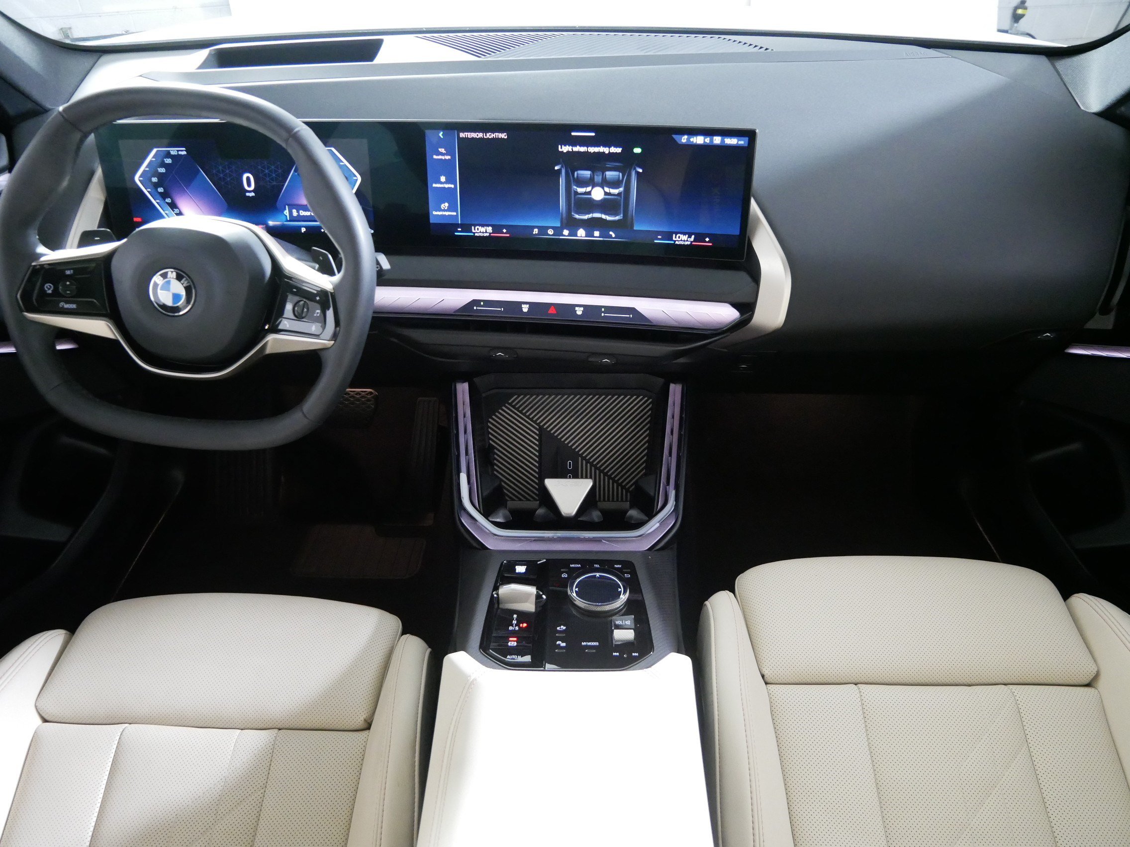 Used 2025 BMW X3 xDrive30i w/ Premium Package AWD/4WD image 10