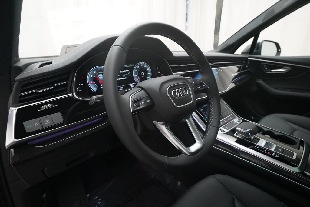 New 2026 Audi Q7 2.0T Premium AWD/4WD image 8