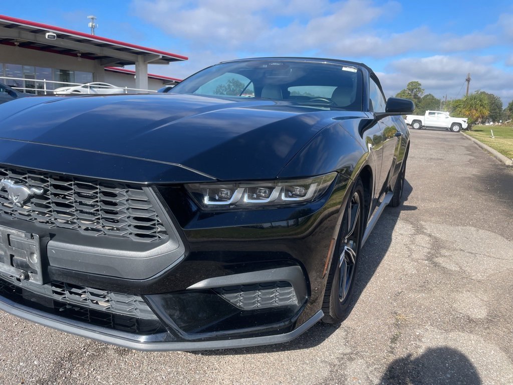 Used 2024 Ford Mustang Premium image 10