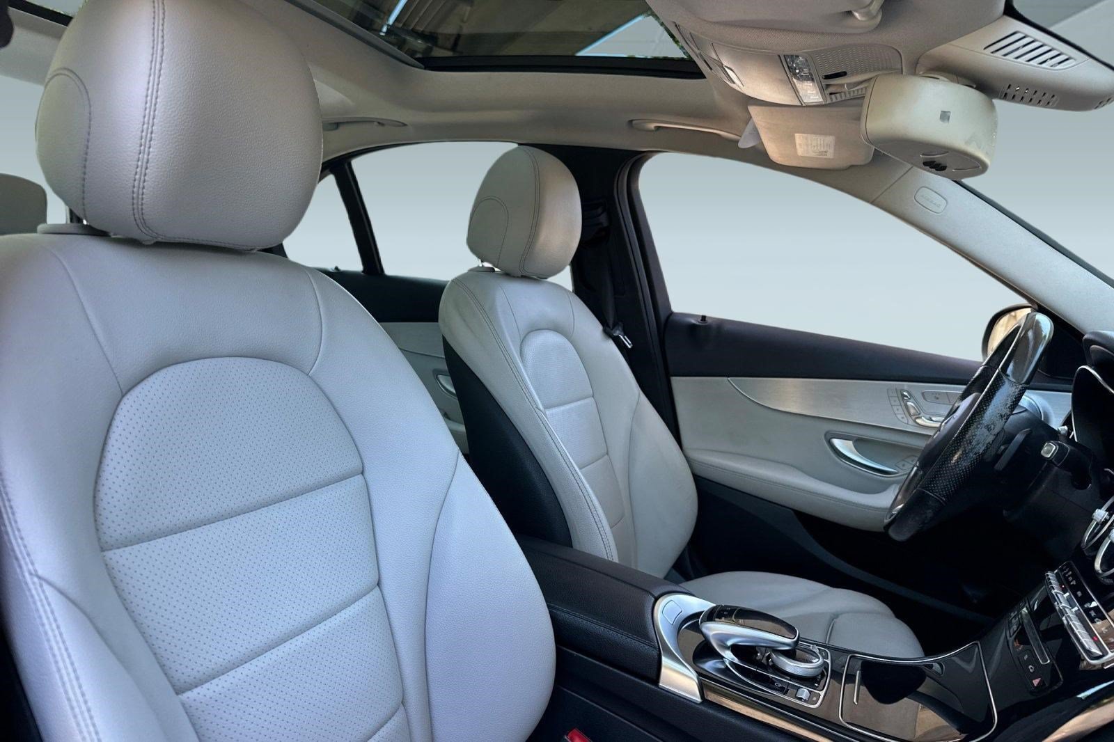 Used 2016 Mercedes-Benz C 300 Sedan image 25