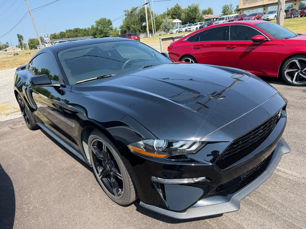 Used 2020 Ford Mustang GT Premium w/ Equipment Group 401A RWD image 9