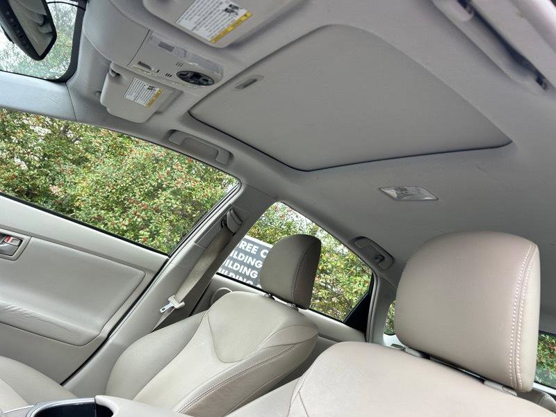 Used 2013 Toyota Prius Four w/ Deluxe Solar Roof Pkg image 26