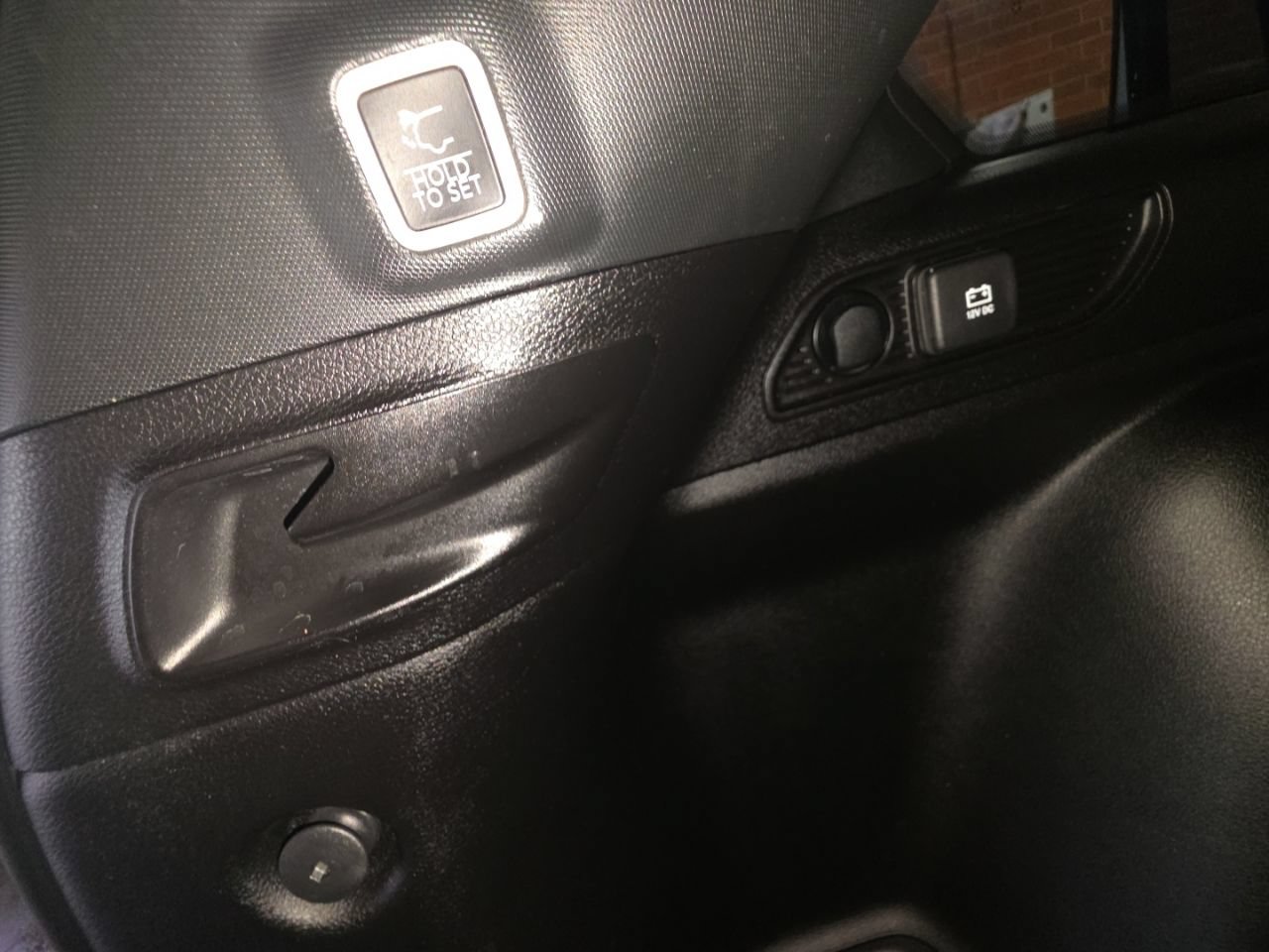 Used 2024 Jeep Grand Cherokee Altitude AWD/4WD image 19