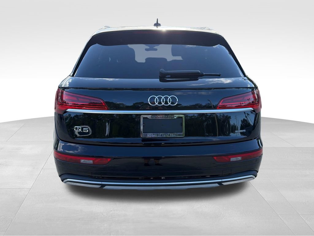 Used 2021 Audi Q5 2.0T Premium w/ Convenience Package AWD/4WD image 7
