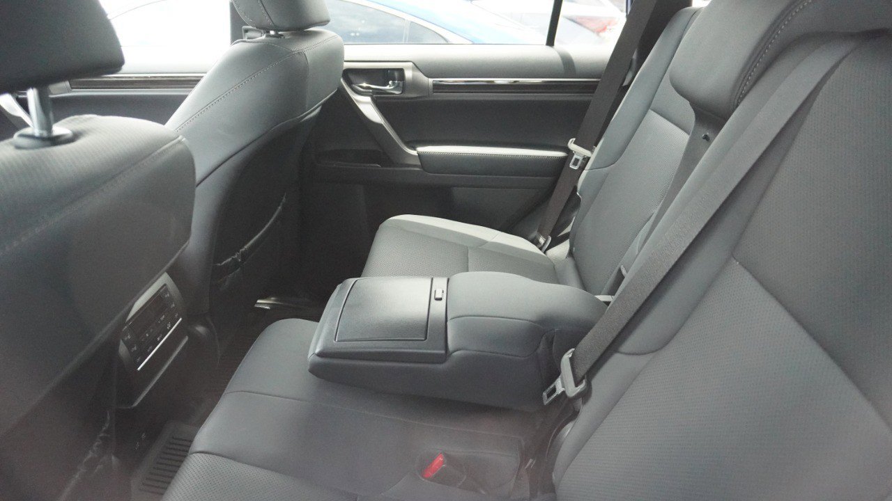 Used 2023 Lexus GX 460 Premium w/ Premium Package AWD/4WD image 10