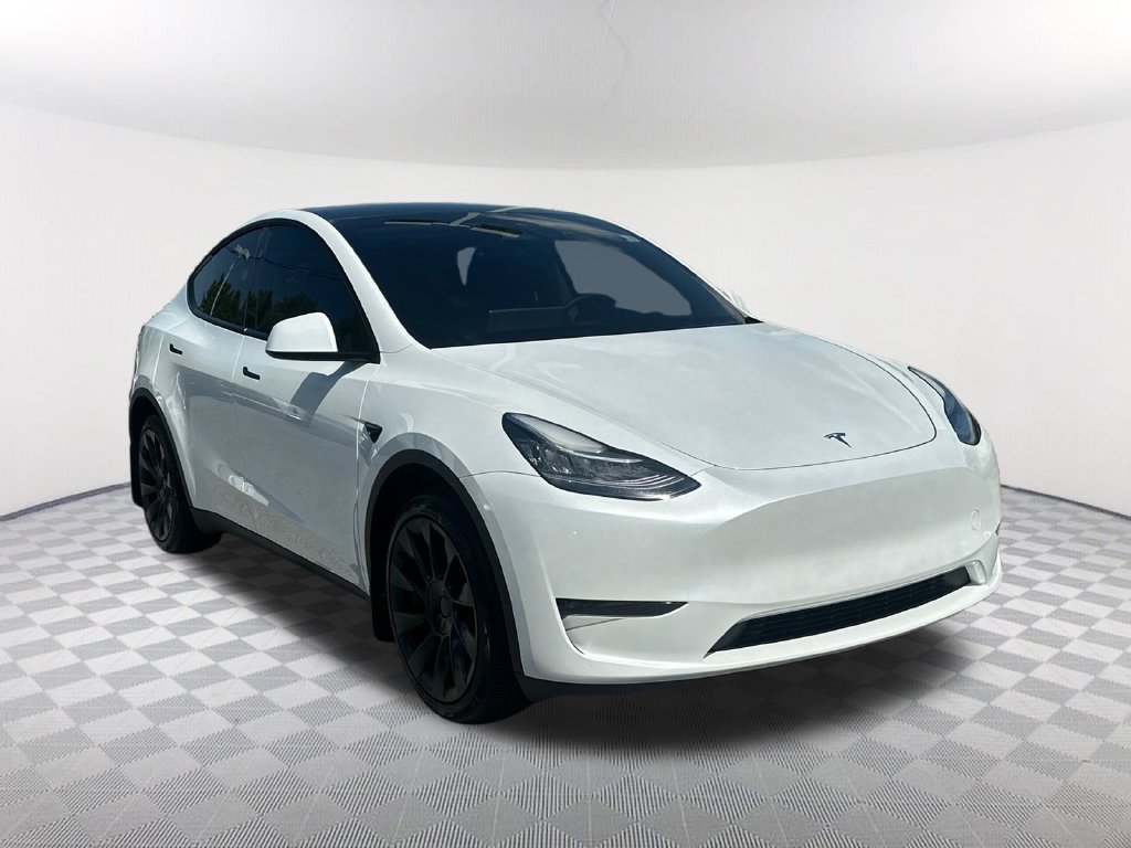 Used 2023 Tesla Model Y Long Range AWD/4WD image 3
