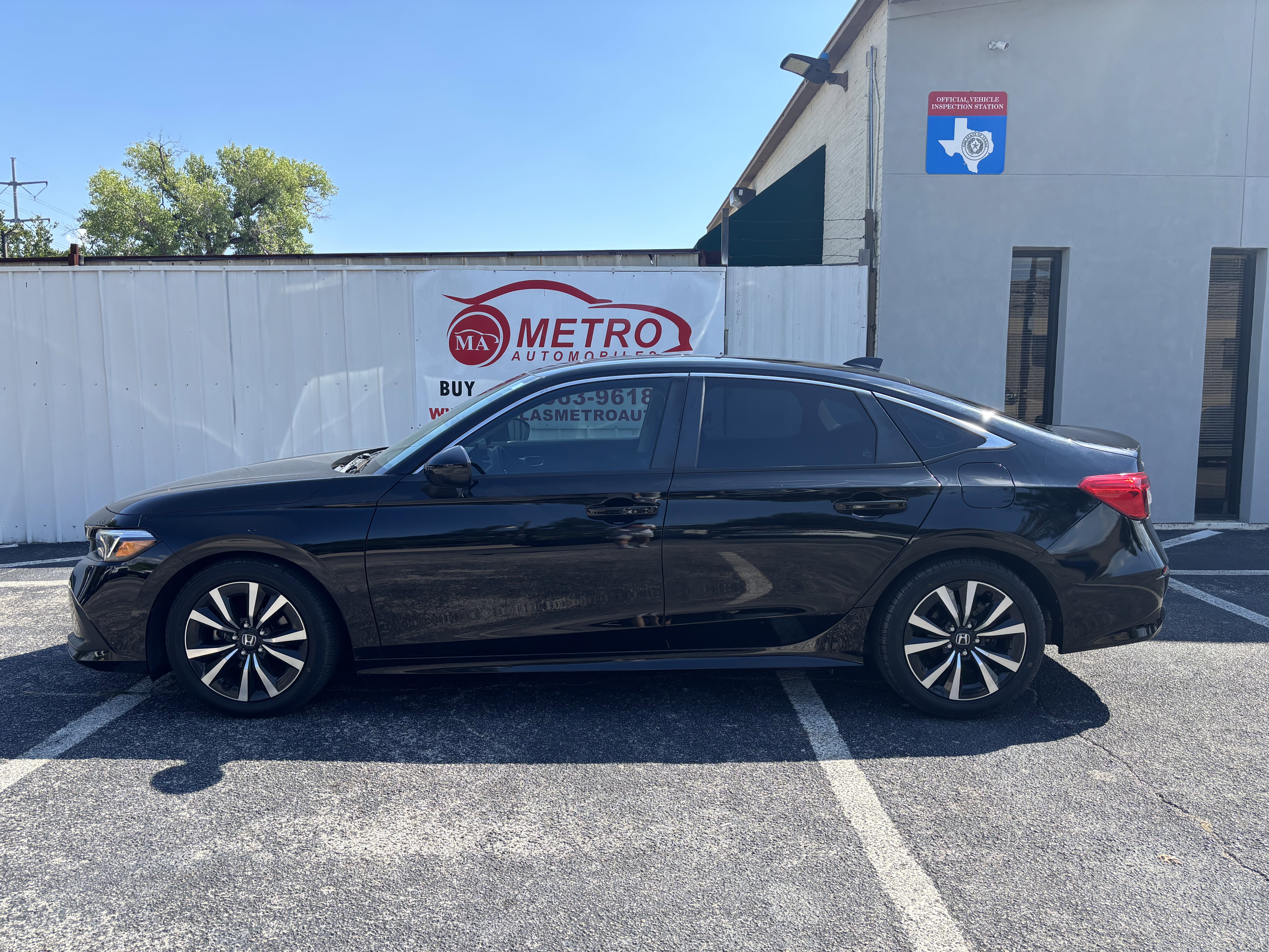 Used 2023 Honda Civic EX image 5