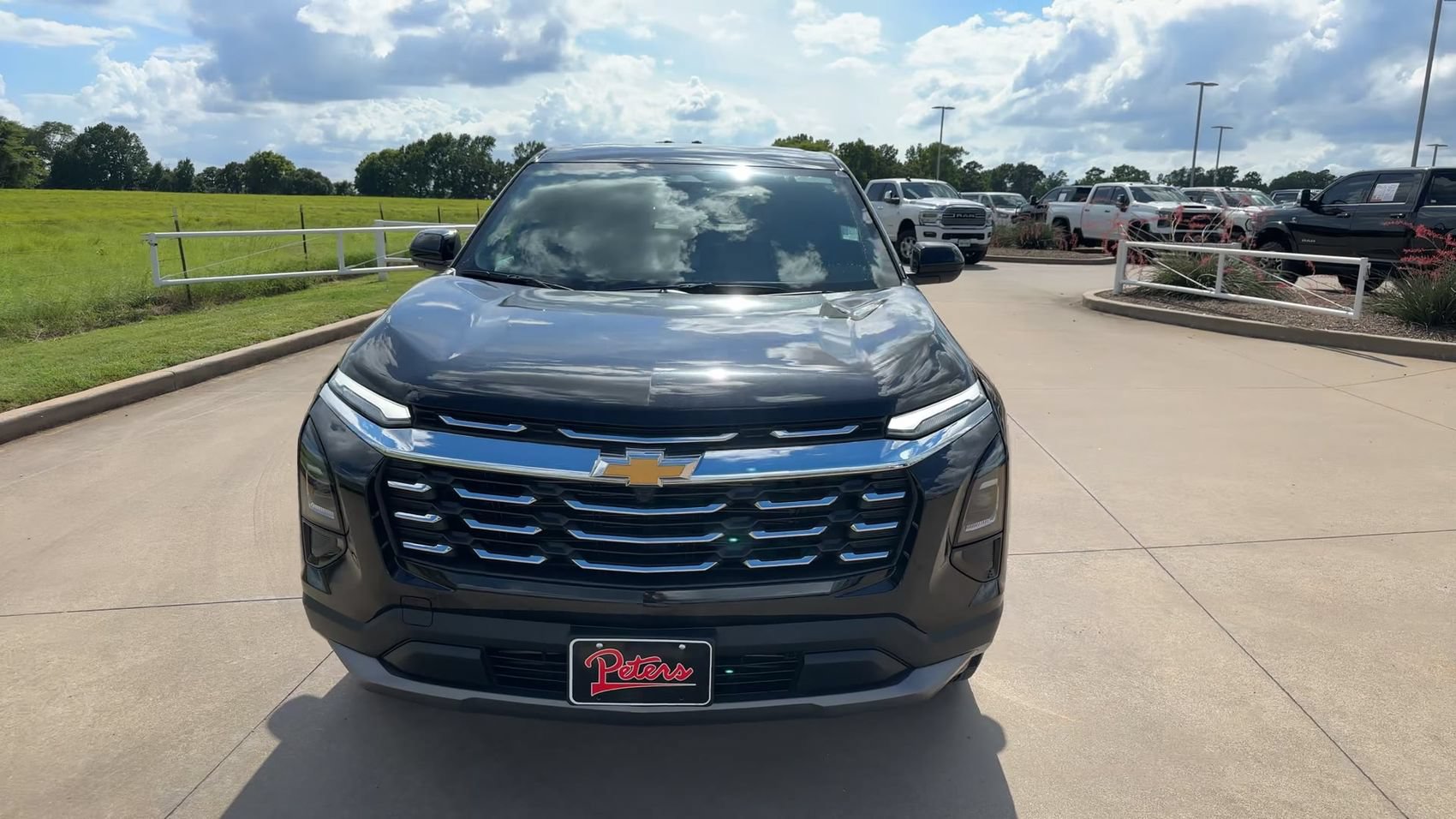 Used 2026 Chevrolet Equinox LT FWD image 4
