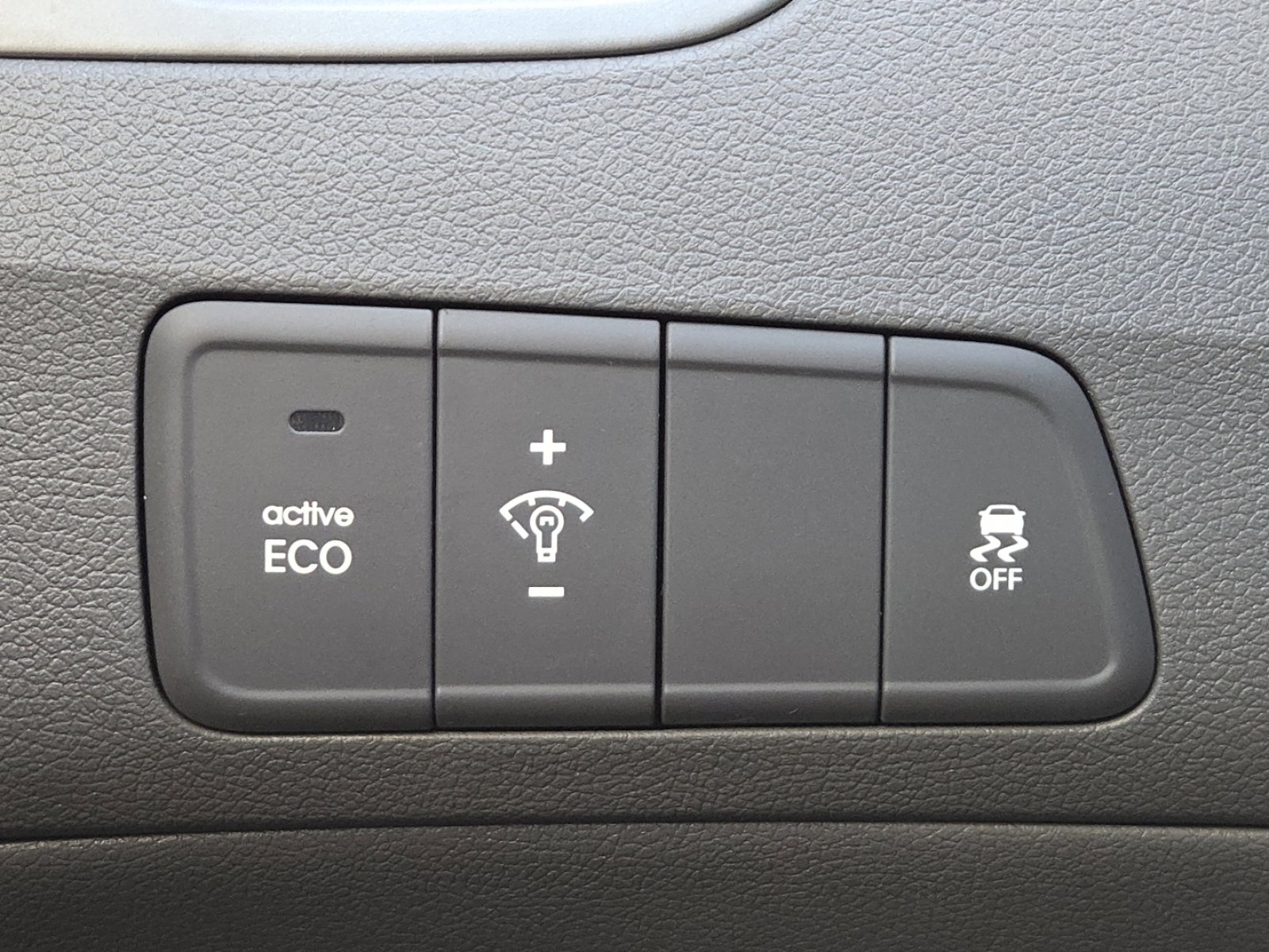 Used 2016 Hyundai Elantra SE image 5