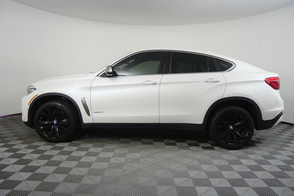 Used 2019 BMW X6 sDrive35i w/ Executive Package RWD image 6