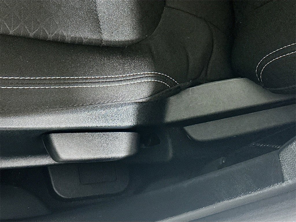 Used 2025 Ford Escape Active image 20