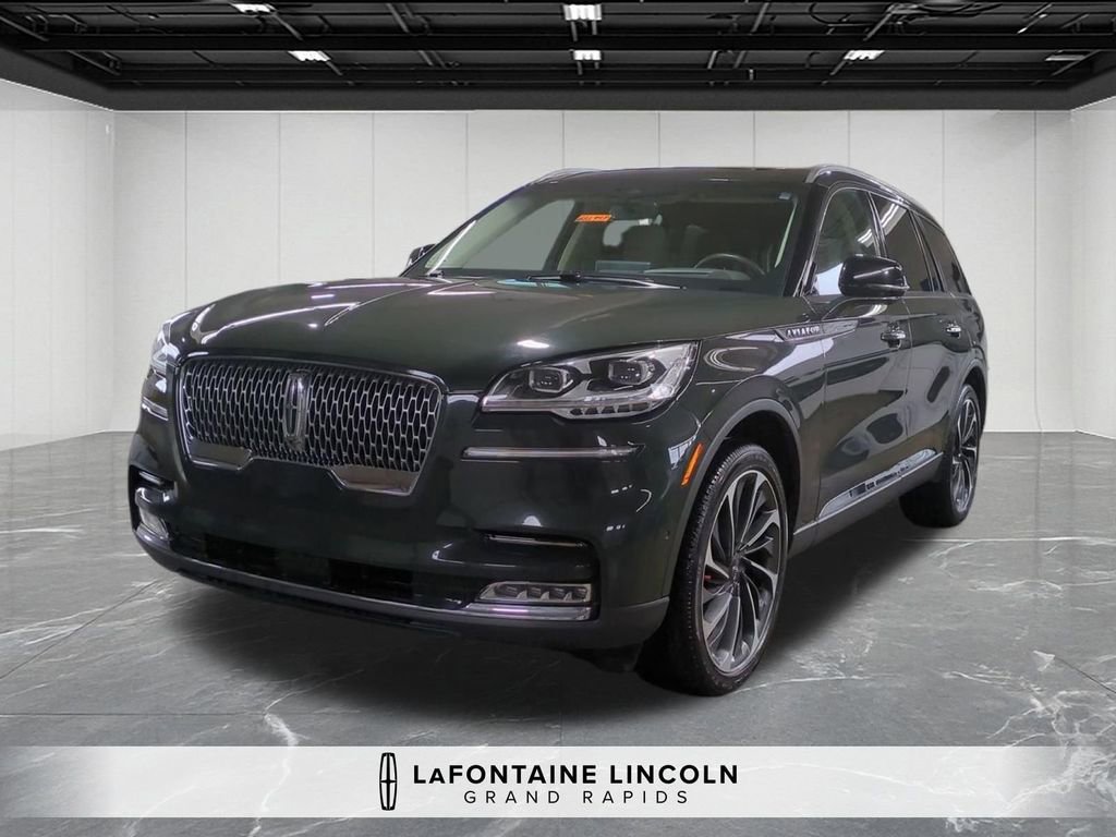 Certified 2023 Lincoln Aviator Reserve w/ Equipment Group 201A image 1