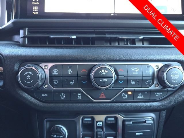 New 2026 Jeep Gladiator Sport AWD/4WD image 22