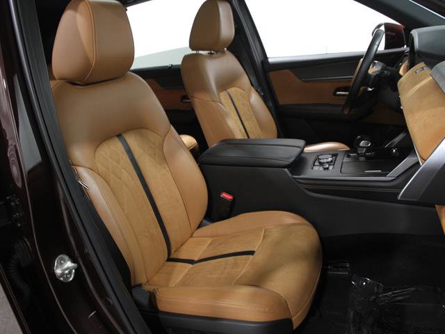 Certified 2024 MAZDA CX-90 3.3 Turbo S w/ Premium Plus image 17