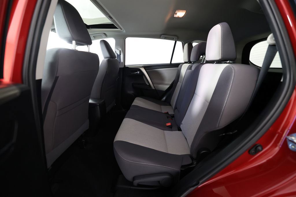 Used 2014 Toyota RAV4 XLE FWD image 13