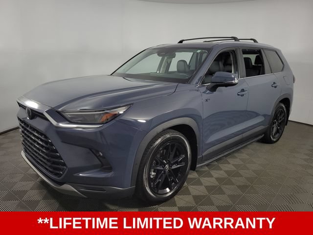 Used 2024 Toyota Grand Highlander FWD image 3