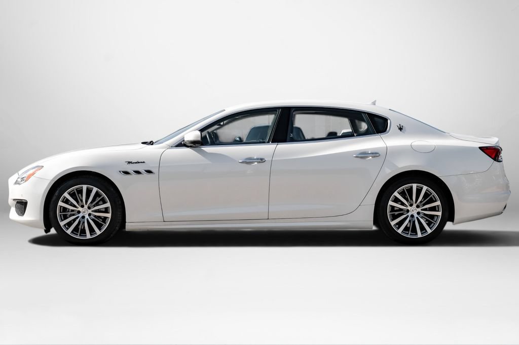 Used 2022 Maserati Quattroporte Modena RWD image 8