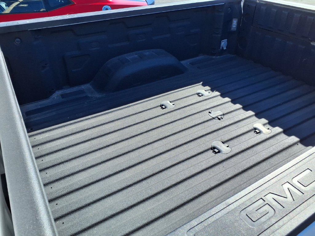 Used 2024 GMC Sierra 2500 Denali w/ Technology Package AWD/4WD image 21