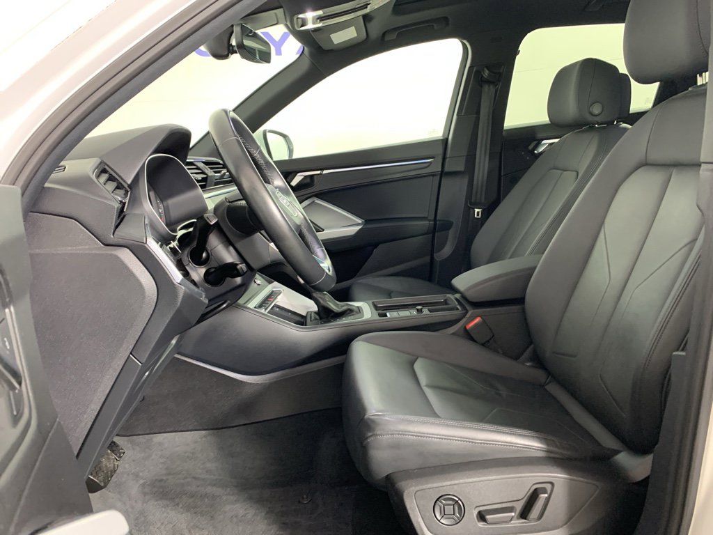 Used 2022 Audi Q3 2.0T Premium Plus image 15