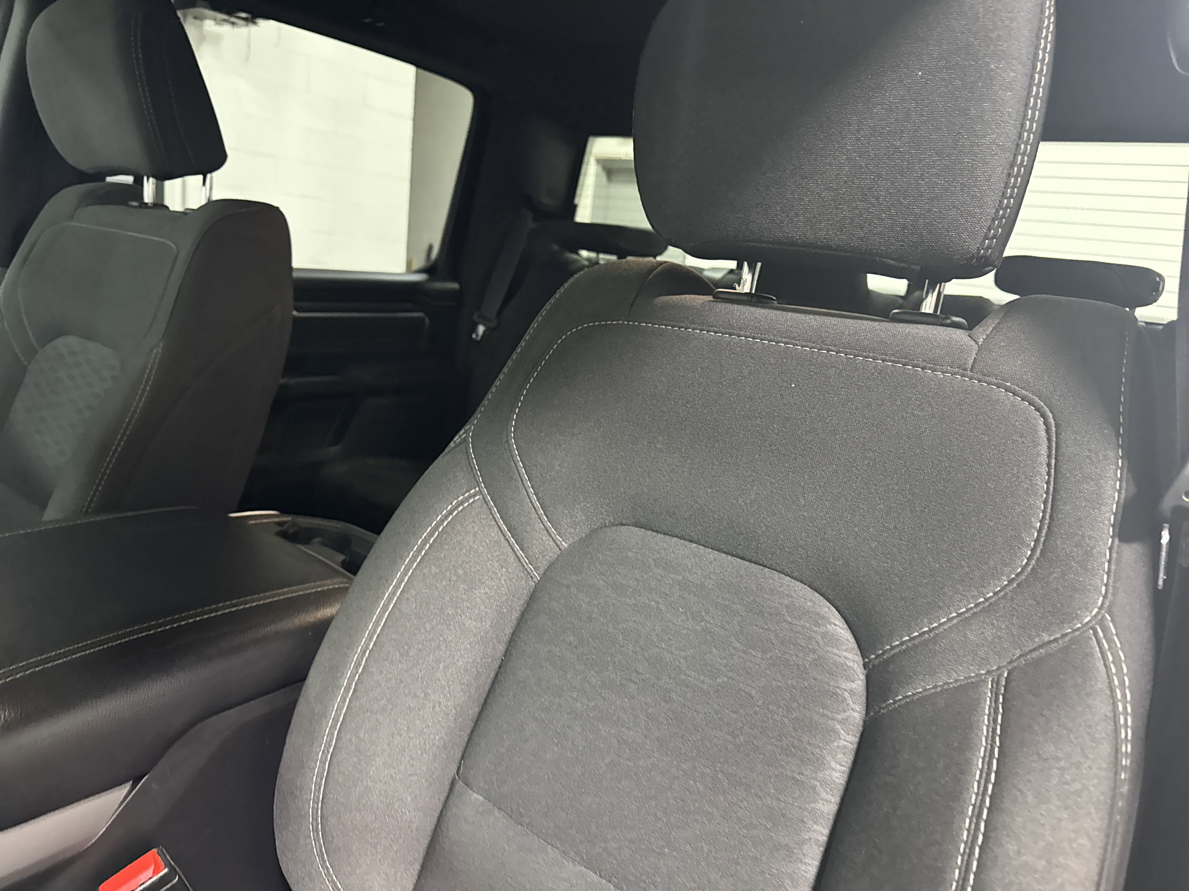 Used 2025 RAM 1500 Big Horn AWD/4WD image 13
