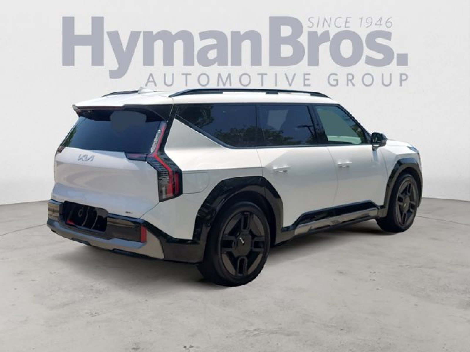 Used 2025 Kia EV9 GT-Line AWD/4WD image 3